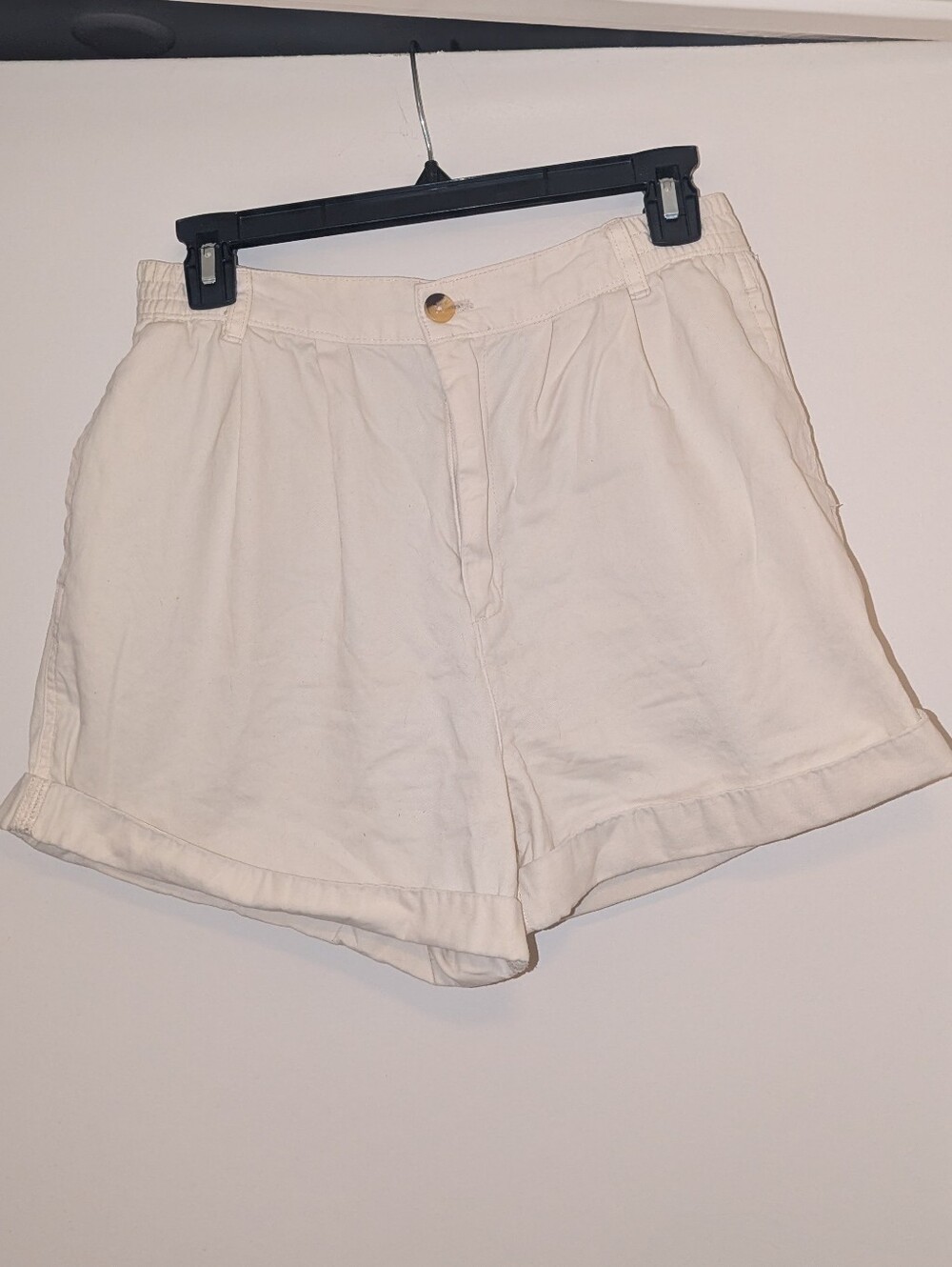 BDG Cream High-Rise Pleated Cuffed Shorts